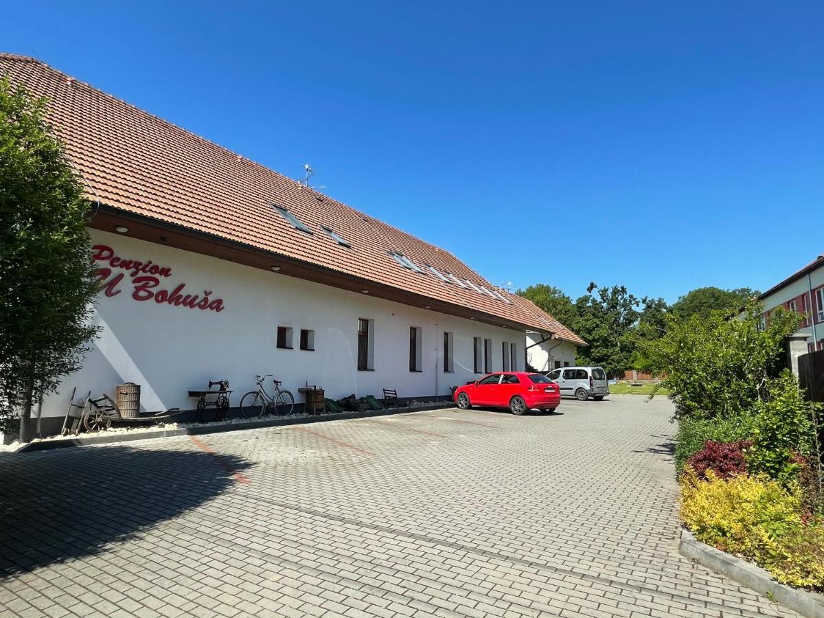 Penzion U Bohusa Lednice Kültér fotó